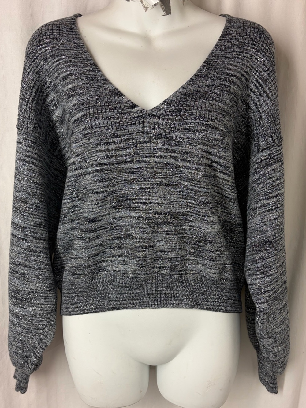 FREE PEOPLE XS Silver Metallic Sweater